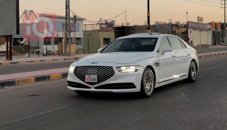 جنسس G90